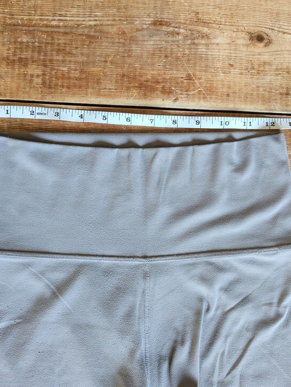 Aritzia TnAction Atmosphere Hi-Rise 3โ Bike Shorts M - Picture 6 of 8
